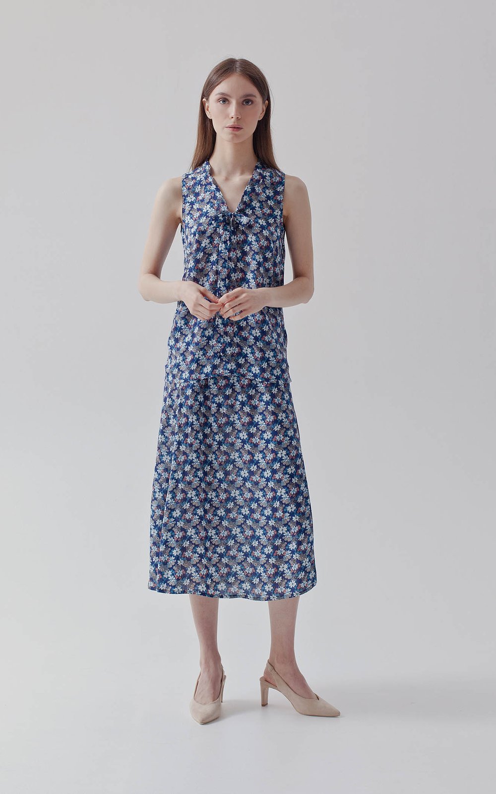 Юбка с боковым разрезом в мелкий цветочный принт