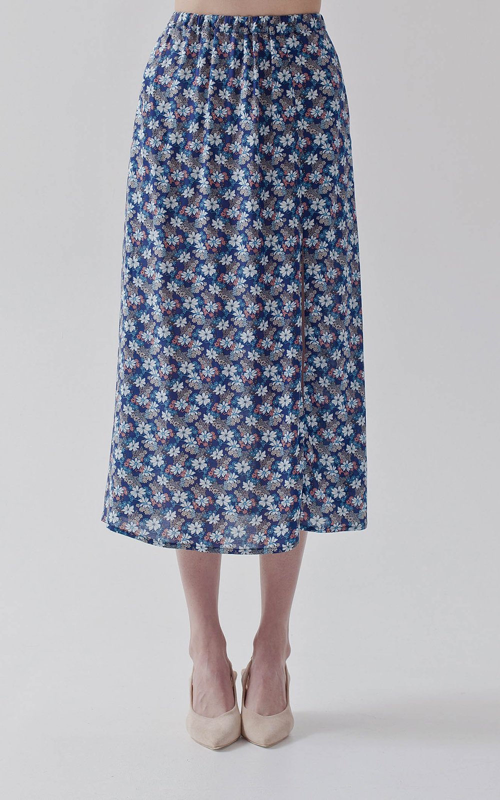 Юбка с боковым разрезом в мелкий цветочный принт