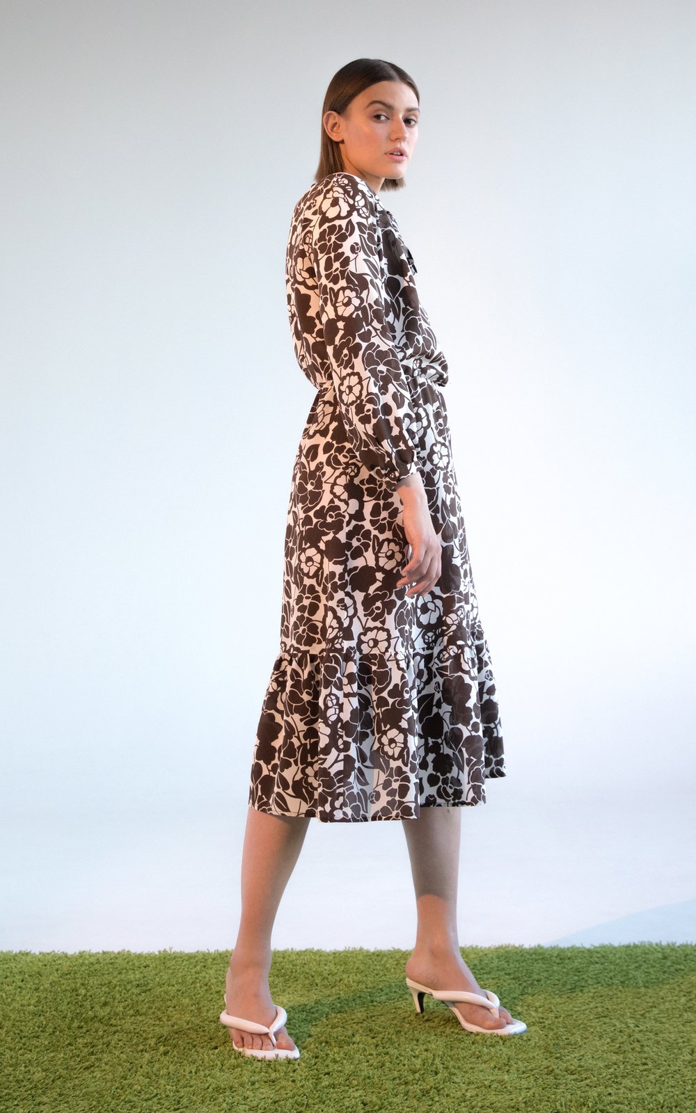 Платье с  рукавом 3/4 из шёлка в цветочный принт